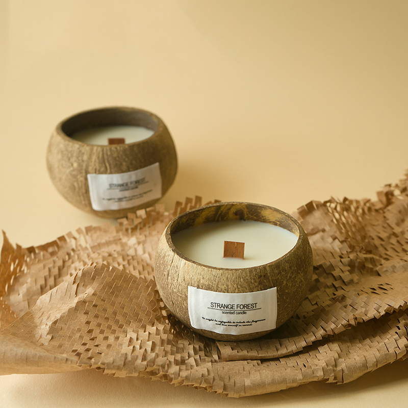 Scented Candle Luxury - Świeca aromaterapeutyczna z łupin orzecha kokosowego