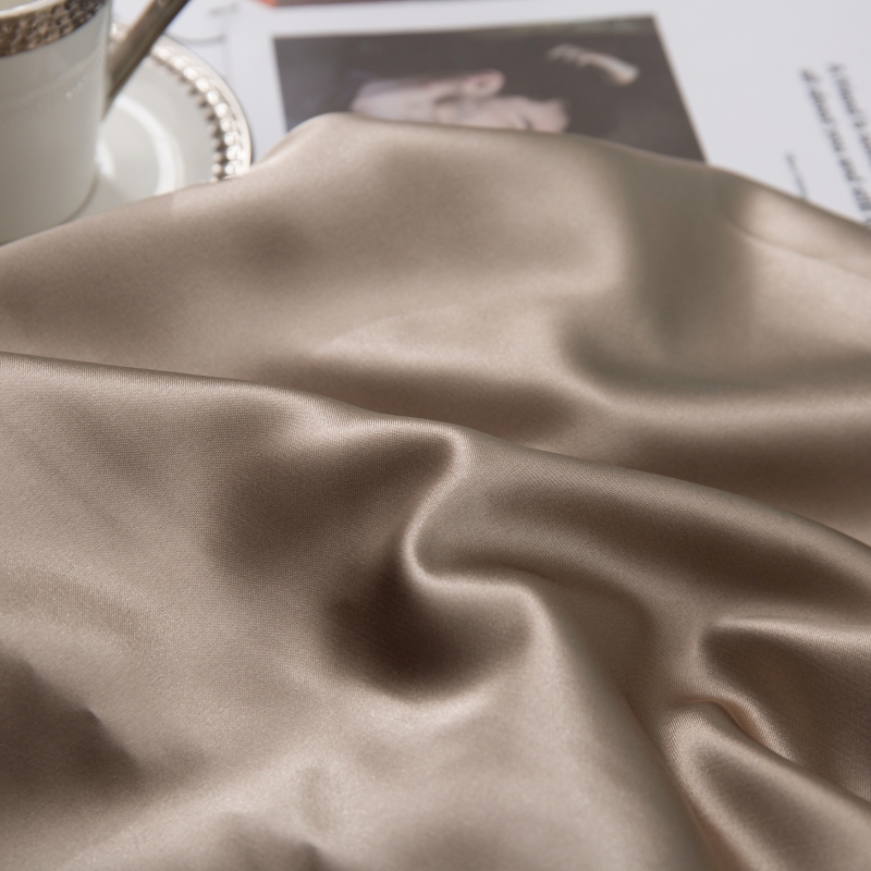 Satynowa poszewka na poduszkę  – Silk Pillowcase Set recenzja i cena